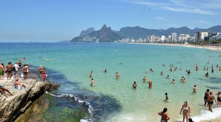 Apto Em Copacabana * Rio de Janeiro